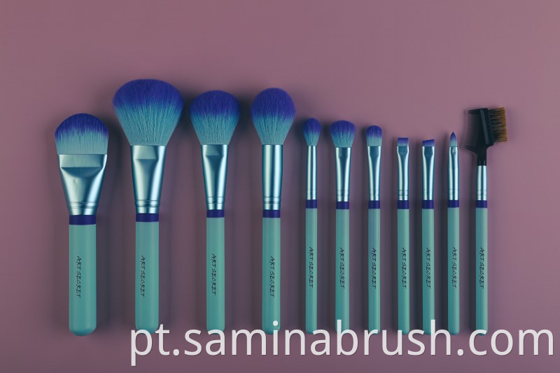 Makeup Brush 2030